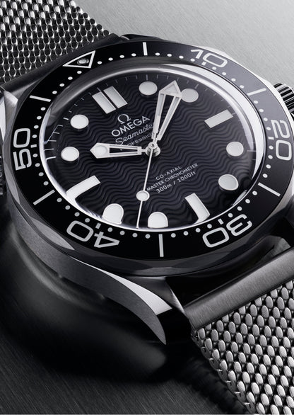 Seamaster Diver 300M 42mm aço com bracelete em aço