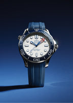 Seamaster Diver 300M Edição AMERICA'S CUP, 42 mm, aço com bracelete de borracha