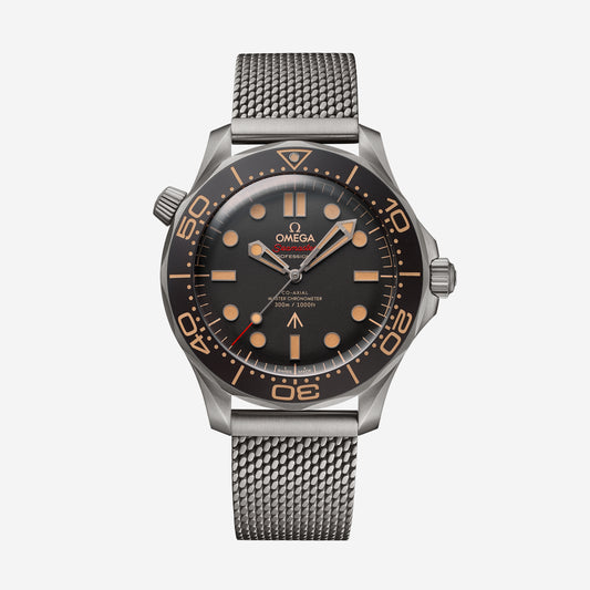 Seamaster Diver 300M Edição 007 42mm aço com bracelete em aço