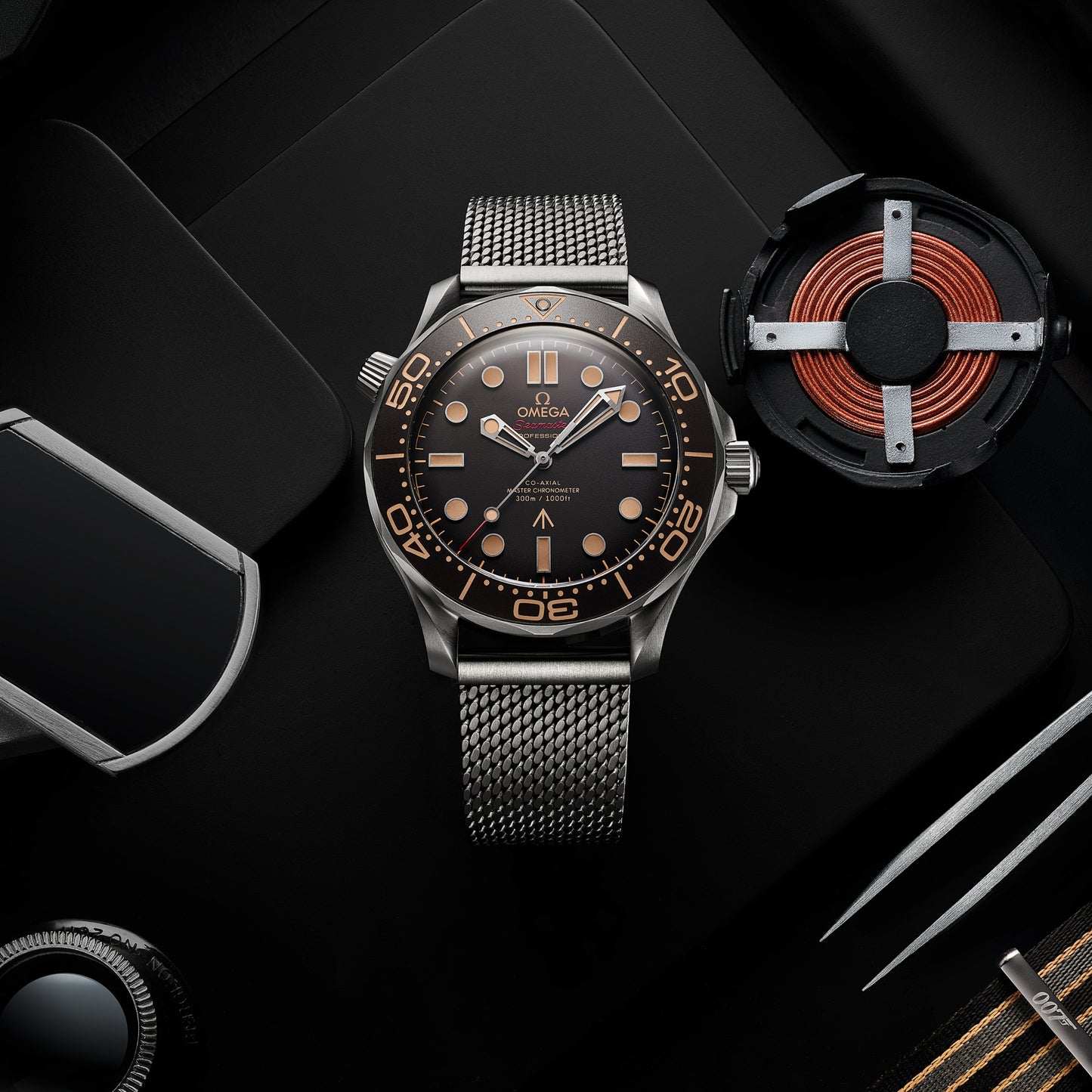 Seamaster Diver 300M Edição 007 42mm aço com bracelete em aço