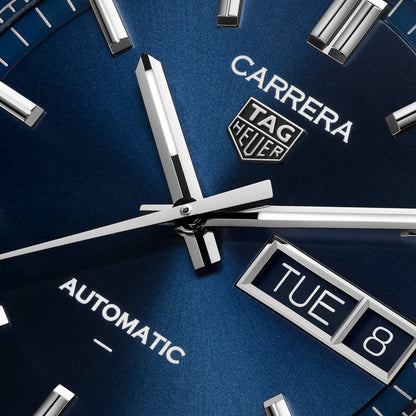 TAG Heuer Carrera Day-Date 41mm aço com bracelete em aço
